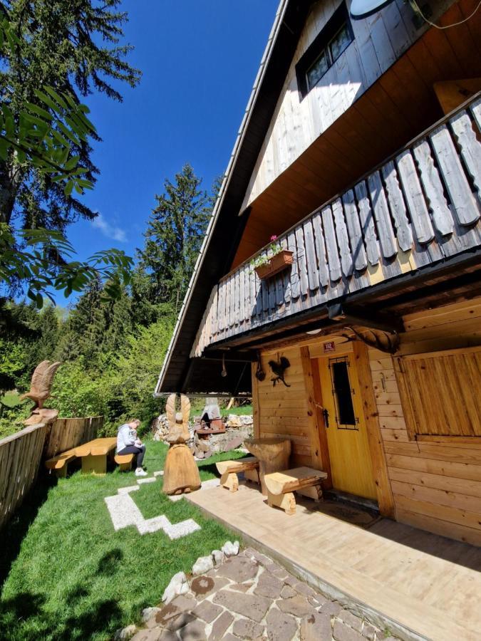 Chalet Oto's *